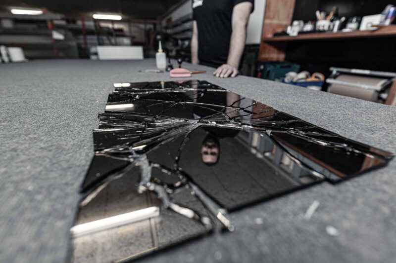 Glasreparatur - GLASWERK Glaserei und Glasbau