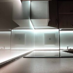 Küchenrückwand aus Glas - GLASWERK Design AG
